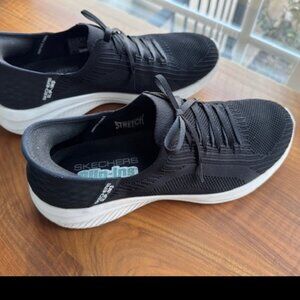 Sketchers Slip-Ins Women's Size 11